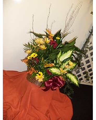 Green Planter with flowers